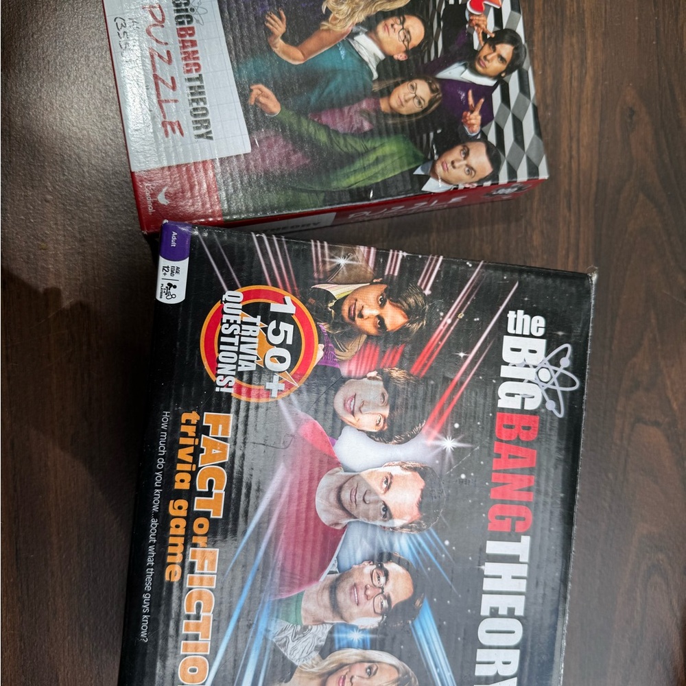 The Big Bang Theory Puzzle and Trivia Game Set